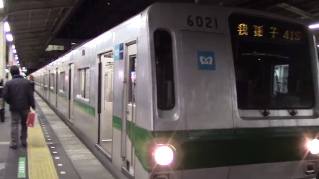 Tokyo Metro 6000 seri 6121F Semasa Berdinas di Jepang (Foto : Youtube)