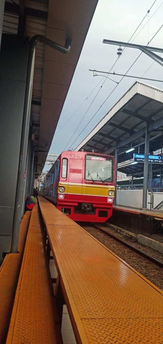 Mulai 26 Mei 2020 Krl Kembali Beroperasi Sesuai Psbb Cakruk